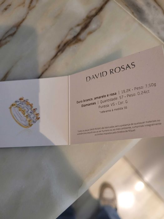 3 aneis de ouro com diamantes David Rosas