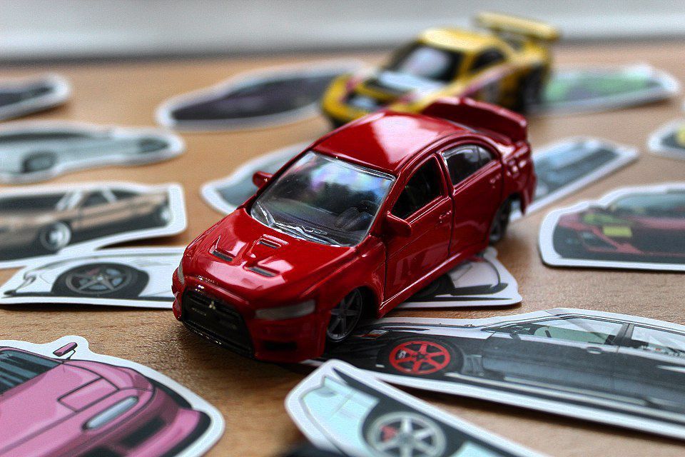 продам коллекционные машинки hot wheels, rmz city, burago/jdm