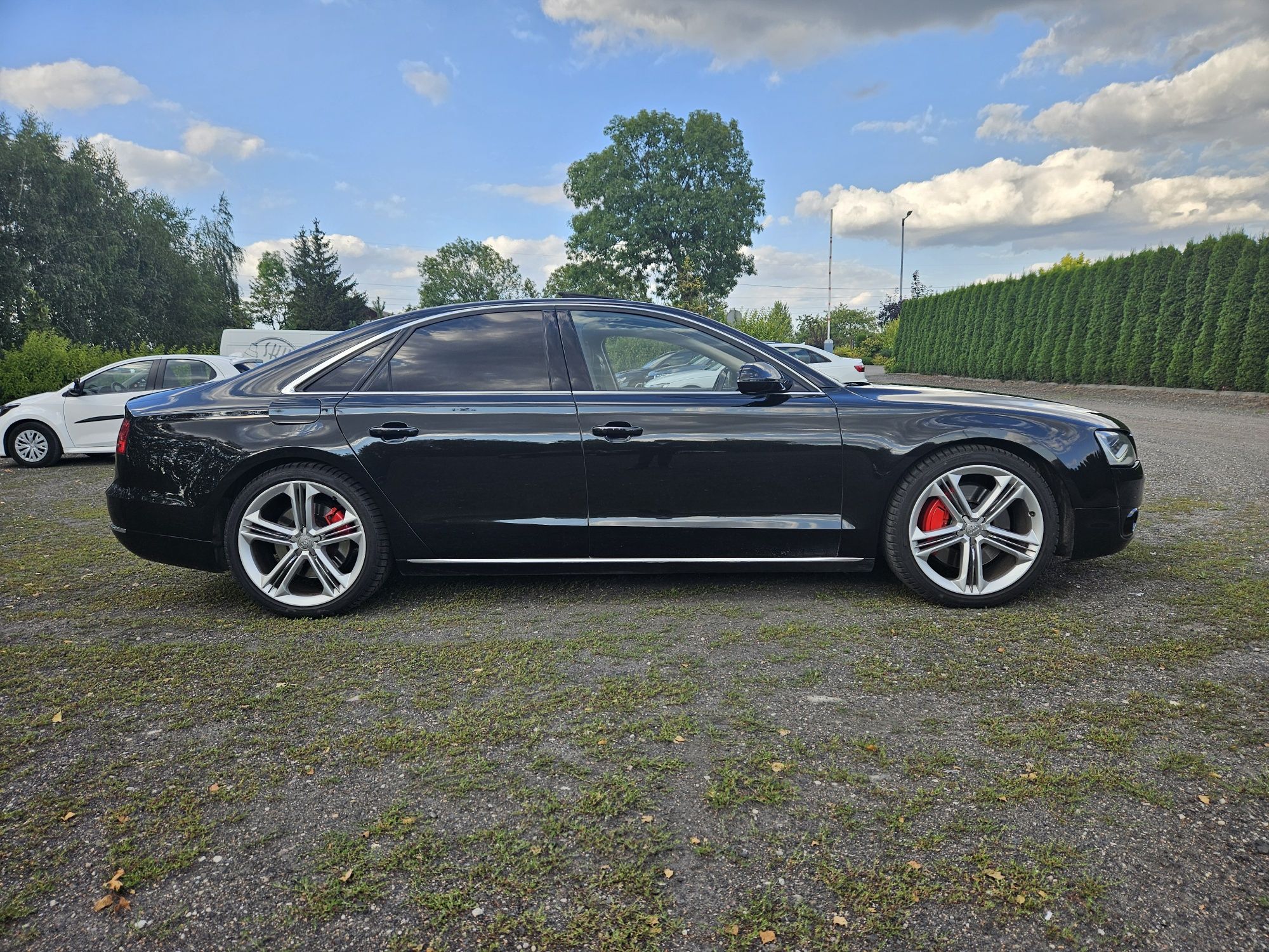 Audi A8 D4 4,2l po kolizji bogate wyposażenie 3xTv Bang Olufsen