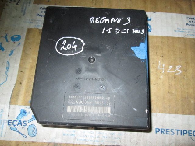 Caixa Fusiveis 284B60009R RENAULT MEGANE 3 2009 1,5DCI