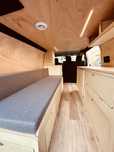 CAMPERVAN [POR ESTREAR]