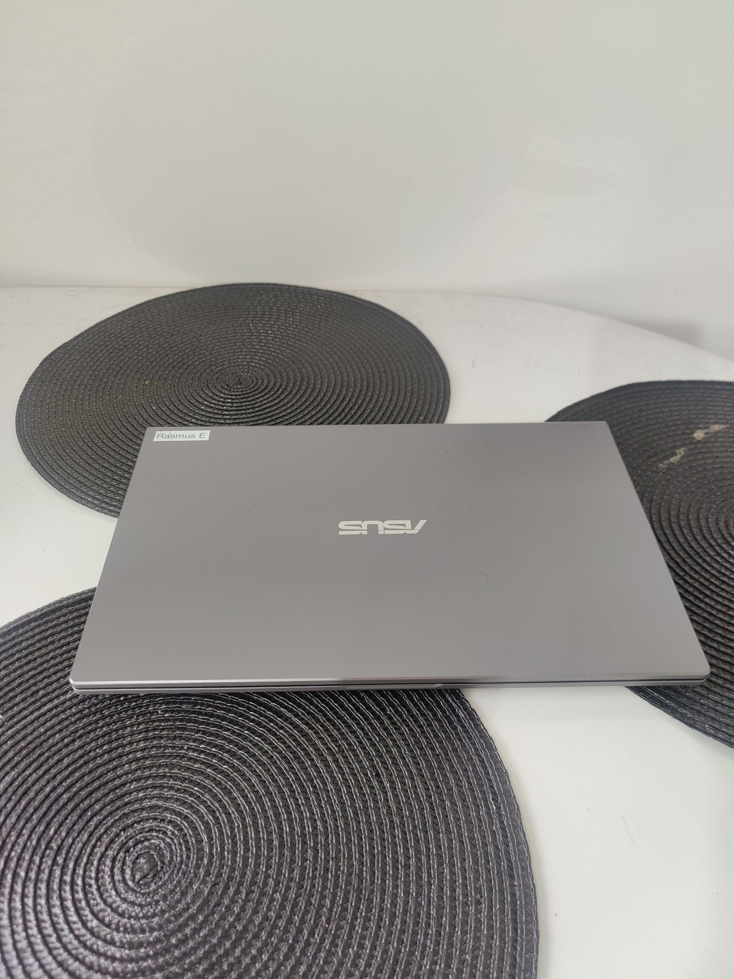 Ноутбук asus r565е / i5 1135j7 /12 ГБ/SSD 512/full HD