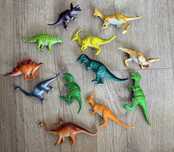 Dinozaury gumowe
