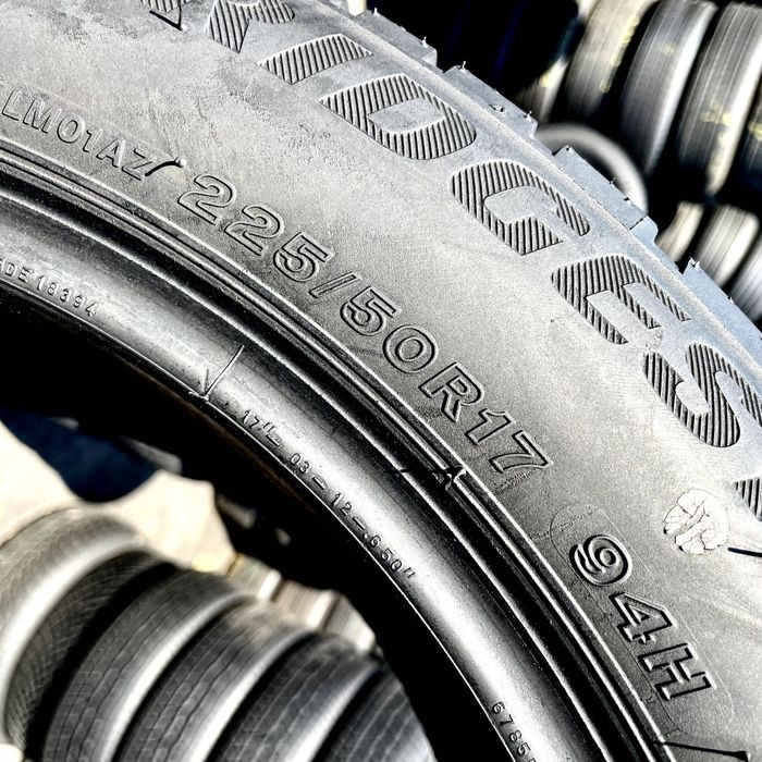 225/50/17 Bridgestone Blizzak LM001 | 95%остаток | зимние шины