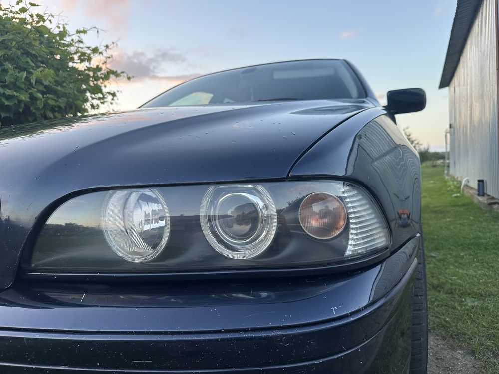 Bmw E39 530i / LPG / Manual / Stylingi 17” / Serducho / Shadowline