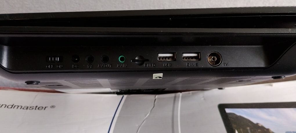 Przenośne DVD 16 cali DVB-T Soundmaster PDB 1600SW