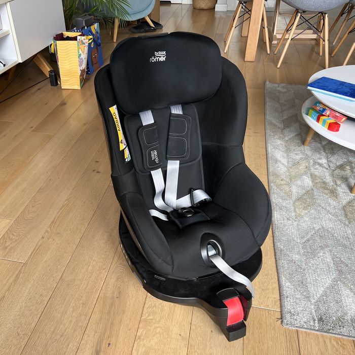 Britax Dualfix M i-size - idealny stan