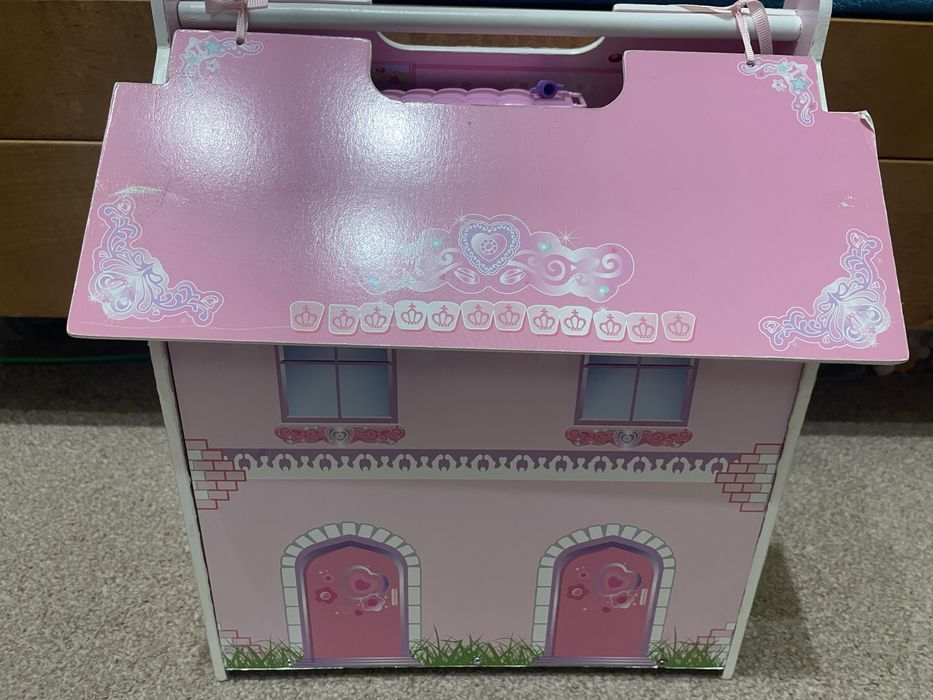 Drewniany domek dla lalek mini barbie
