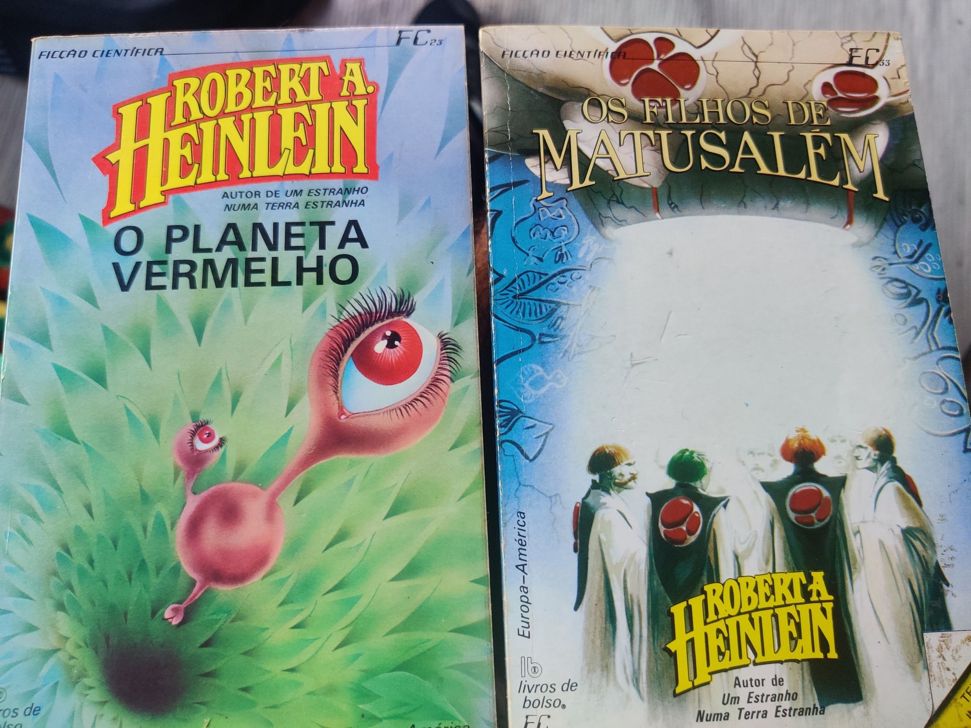 Biblioteca Sábado, Pérez-Reverte, manfredi, heinlein