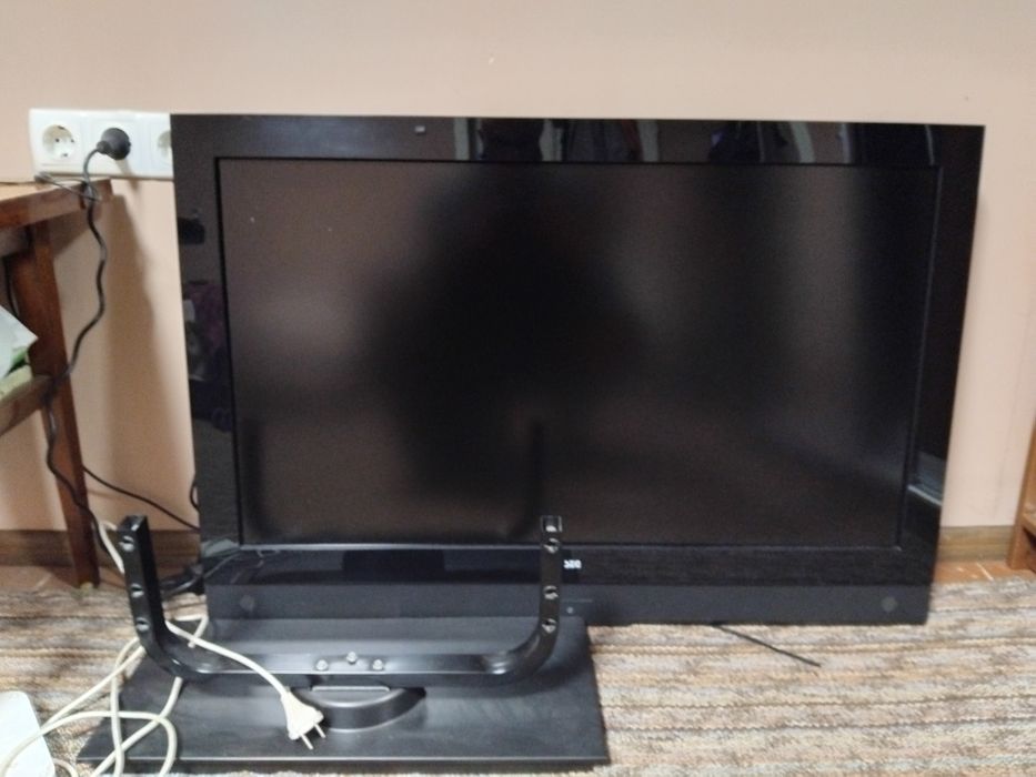 Телевізор SEG 32