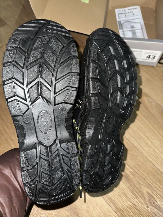 Рабочая обувь Rais