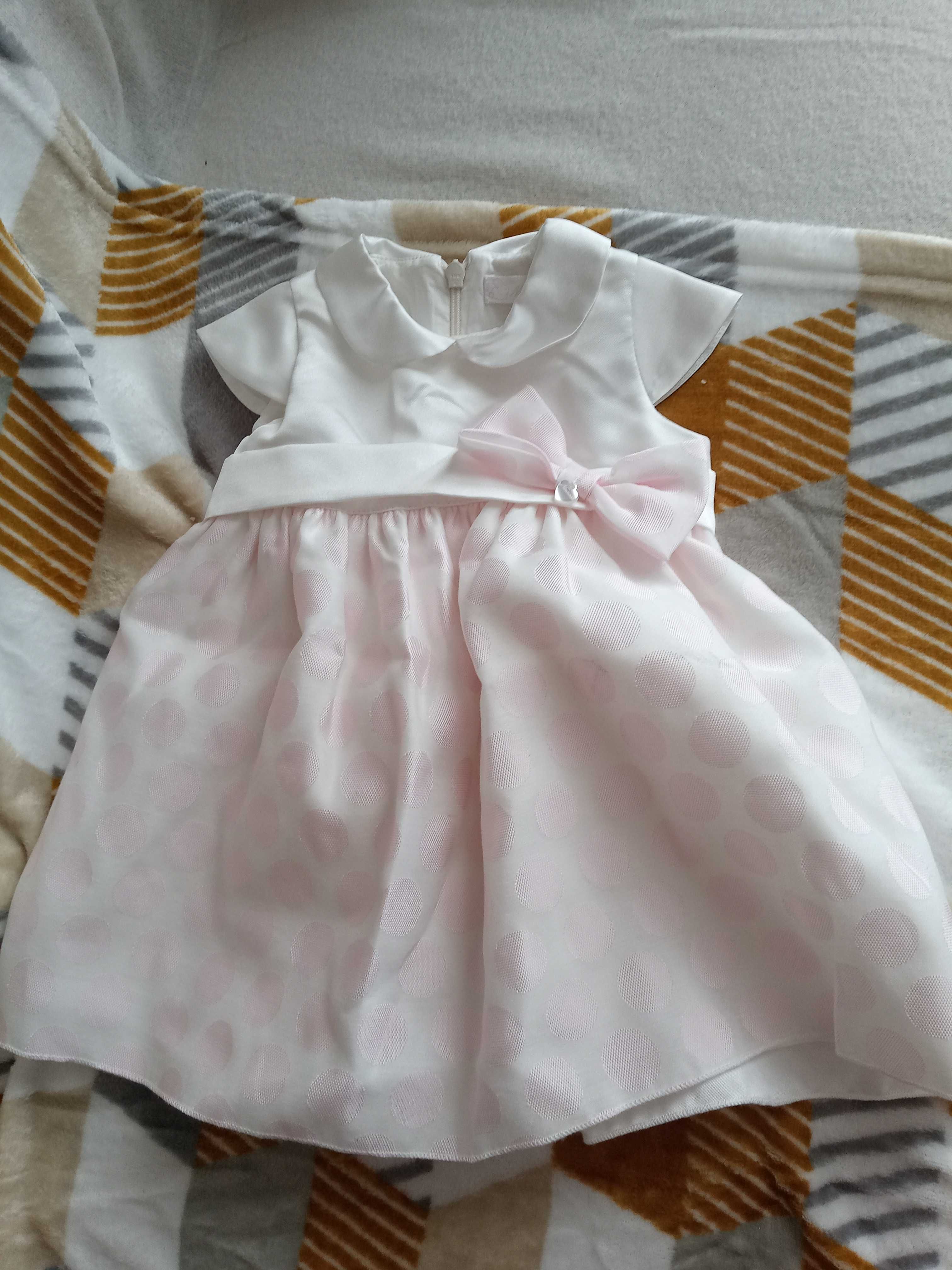 Różowo biała sukienka dla dziewczynki
