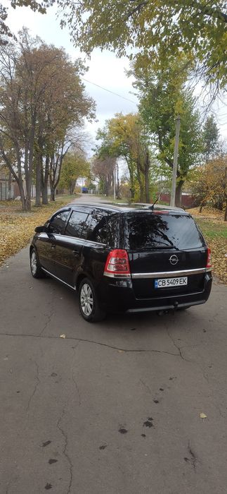 Продам Opel Zafira B