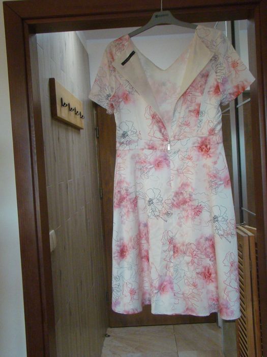 Sukienka letnia z krótkim rękawem, Monnari, 40.