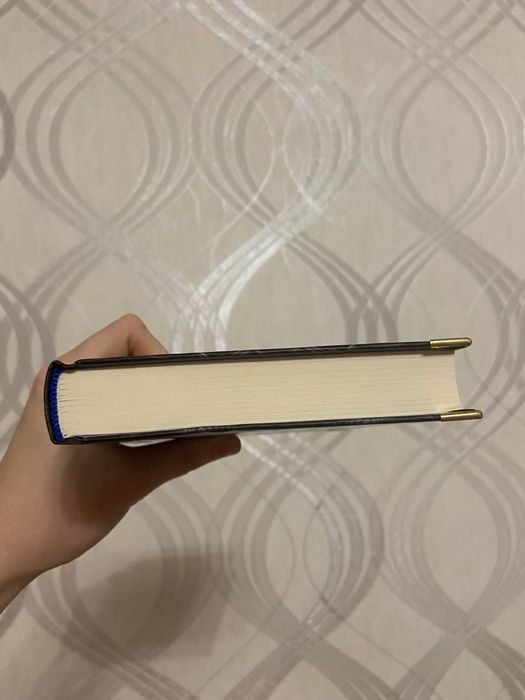 Руїна троянд, книга руїна троянд недорого