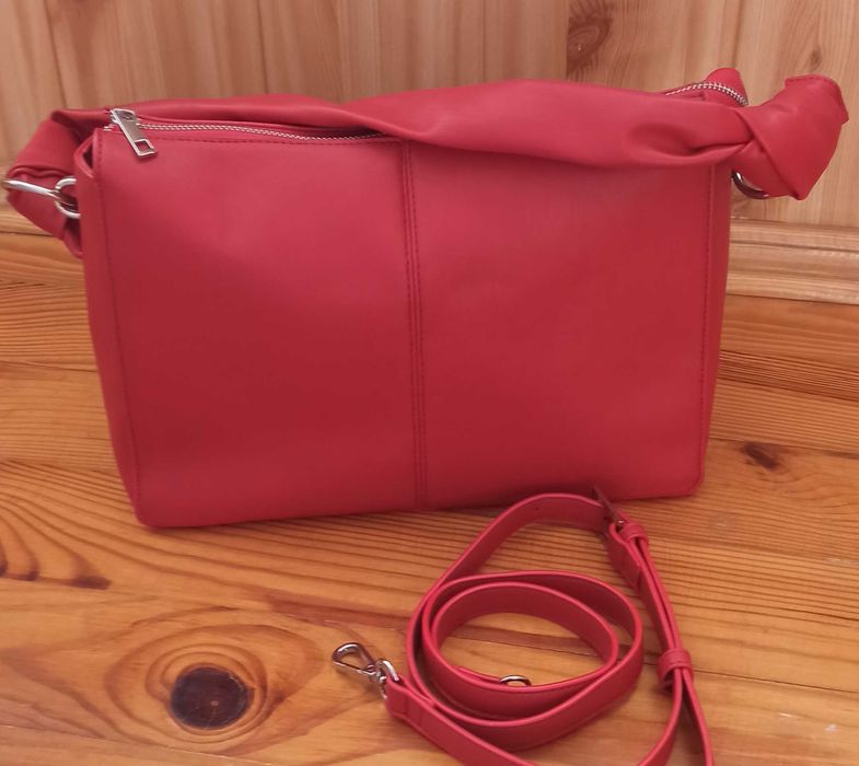 Сумка червона Reserved.Нова