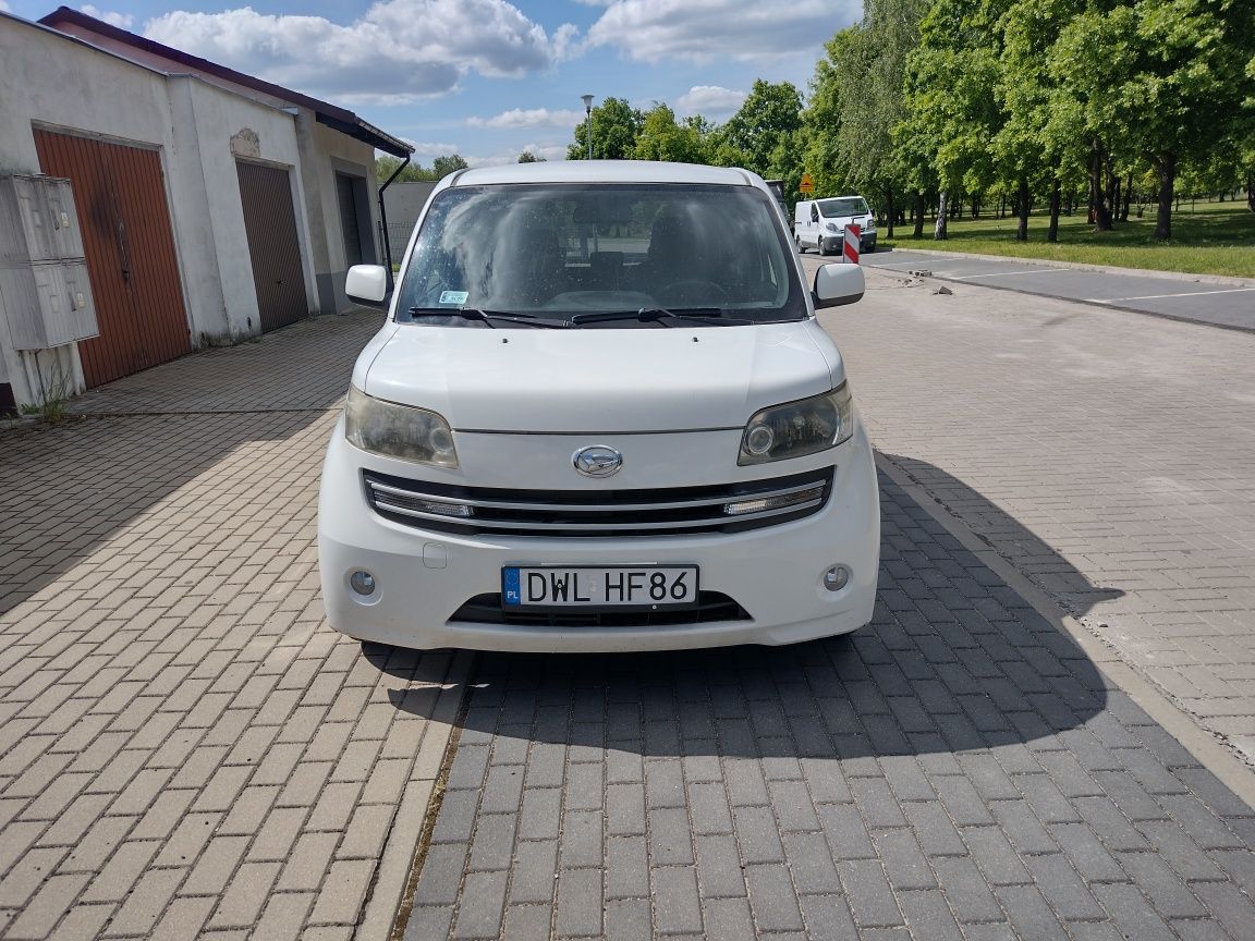 Daihatsu Materia 2009 rok