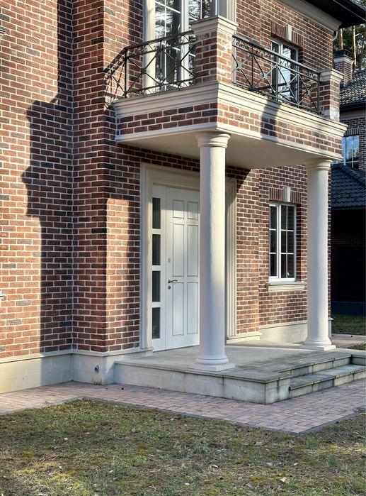 Купити будинок у лісовій Бучі у котеджному містечку