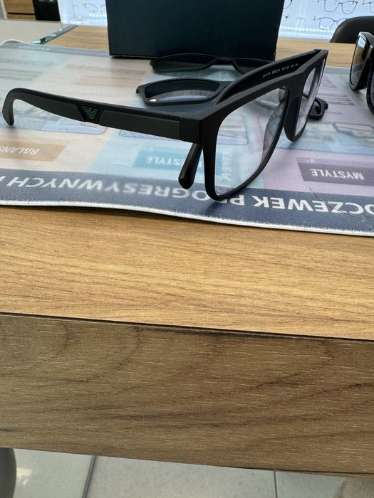 Nakładki przeciwsłoneczne Armani 4115 rozmiar 52 mały