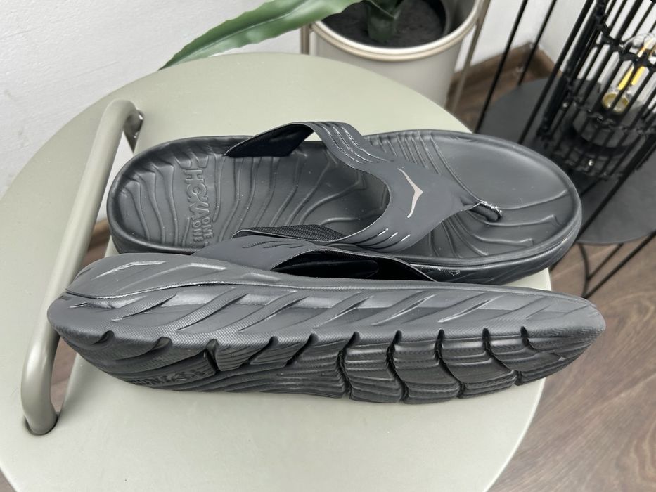 Оригінал! Тапочки шльопки Hoka Ora Recovery 46 розмір М05967