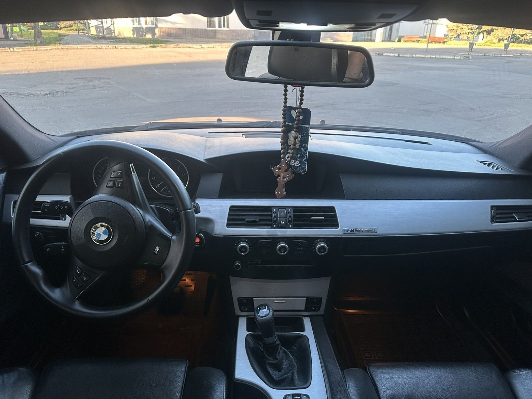 BMW E60 2009р в гарному стані.Обмін.