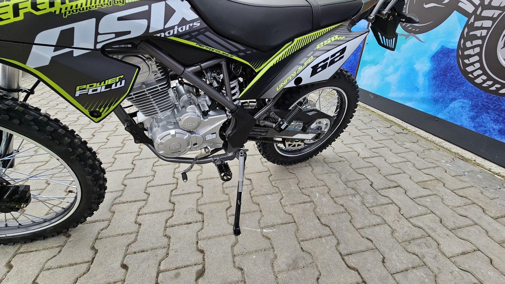 Cross Defender 250cc XXL raty na telefon