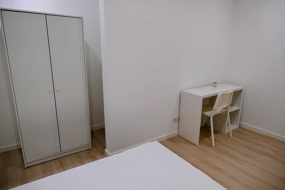 QUARTOS - ANDAR DE MORADIA - Povoa Santa Iria