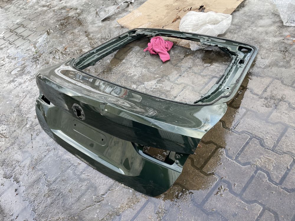Кришка багажника,ляда,кляпа BMW i4