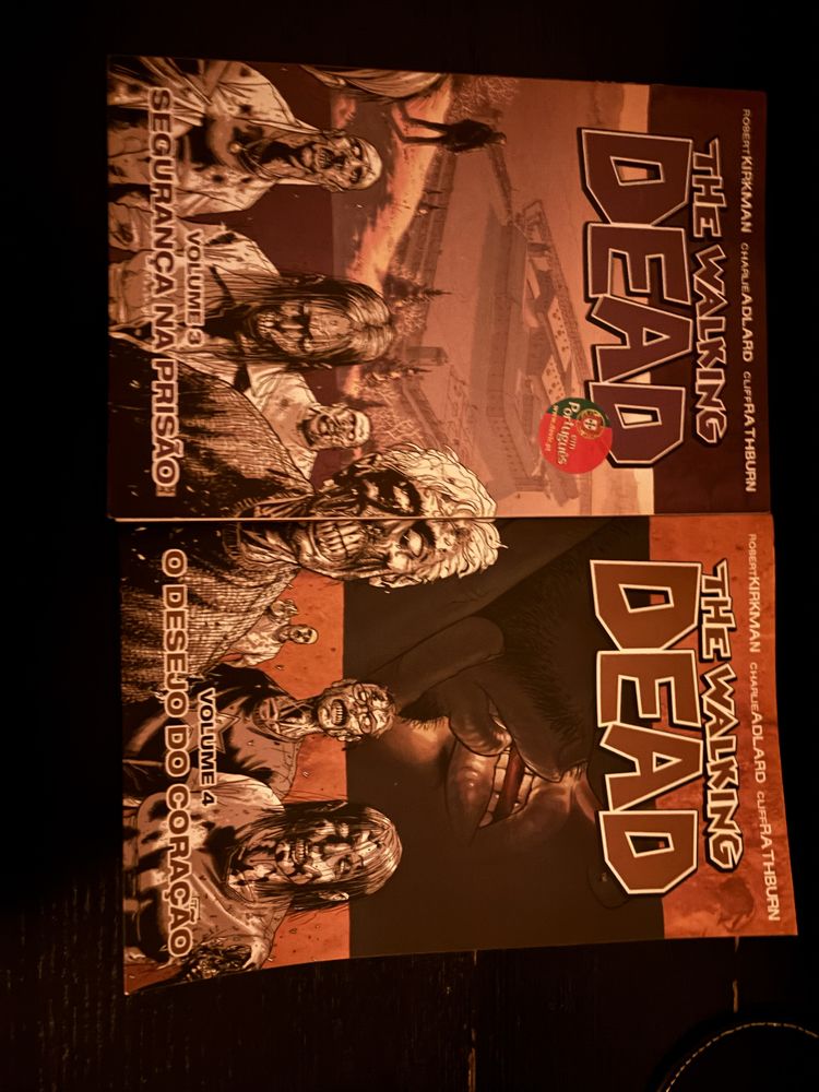 The Walking dead volumes 1, 2 e 4