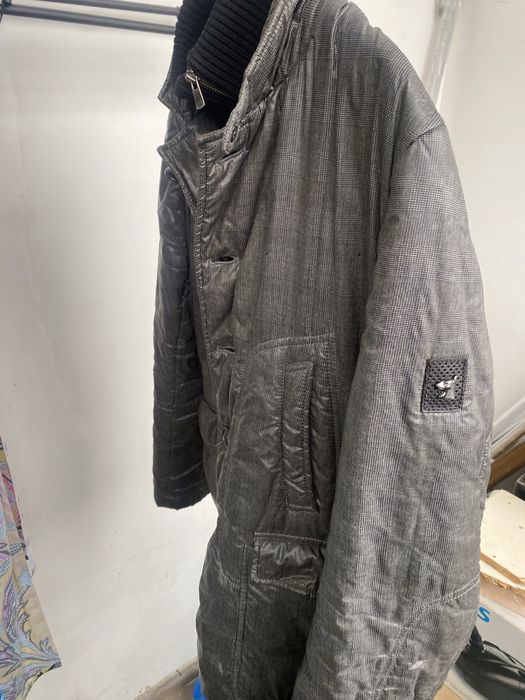 Harmont & Blaine оригінал,вживане розмір 48-50.