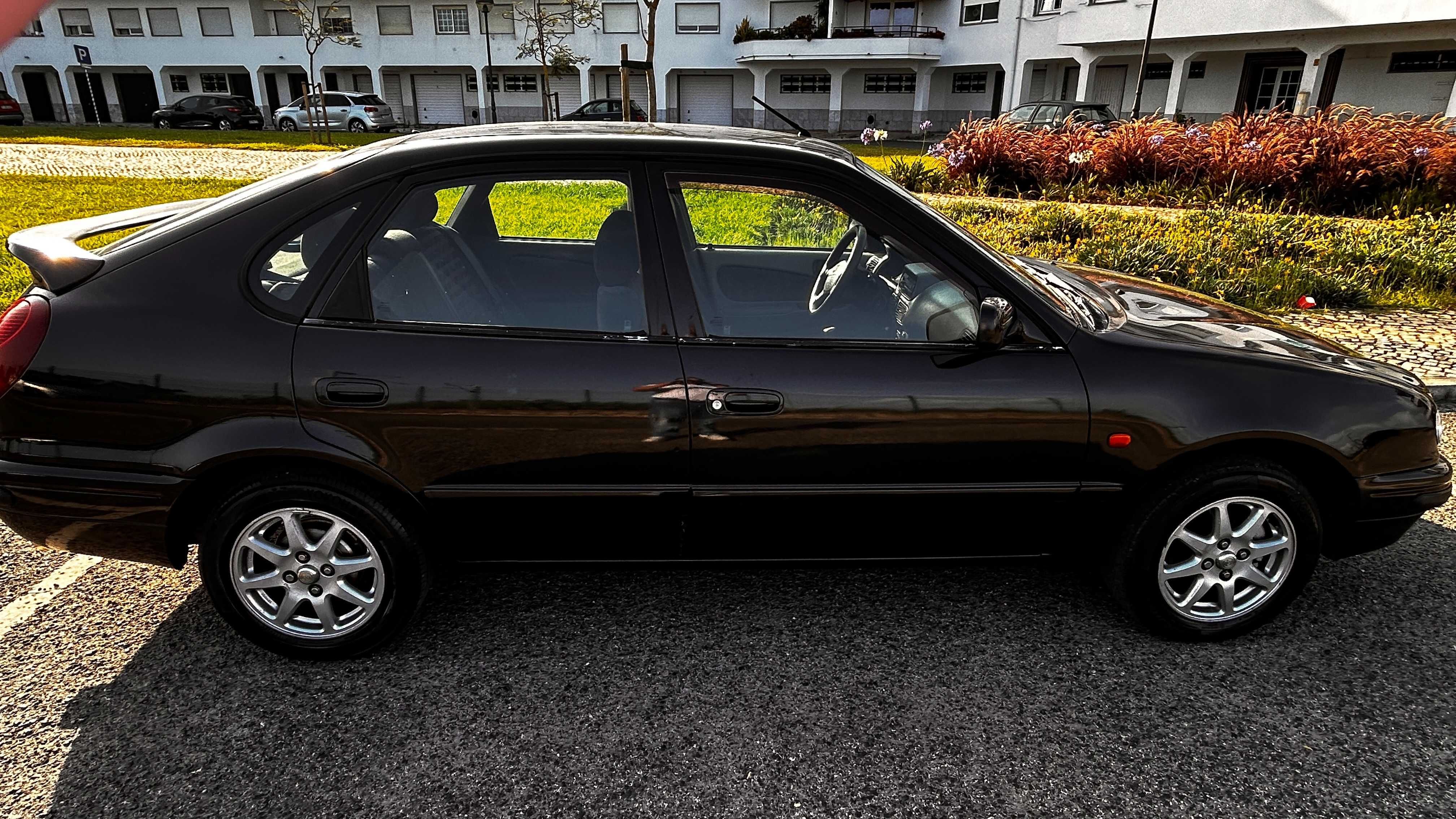 Toyota Corolla 5 portas Liftback LUNA