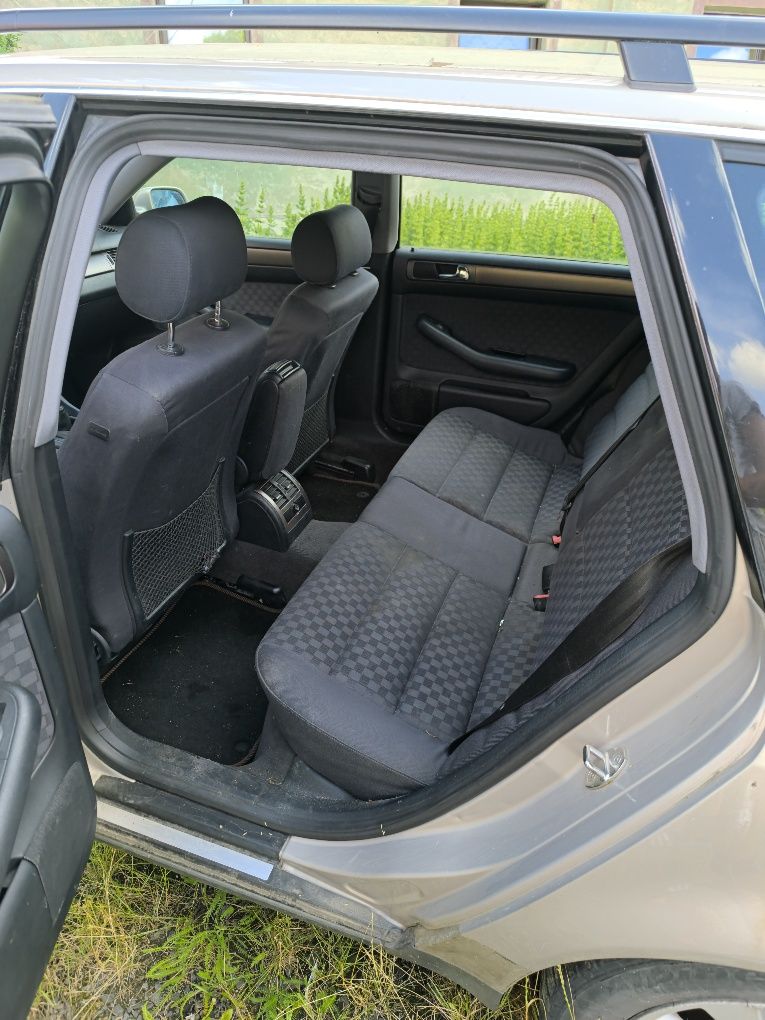 Audi A6 C5 uszkodzona