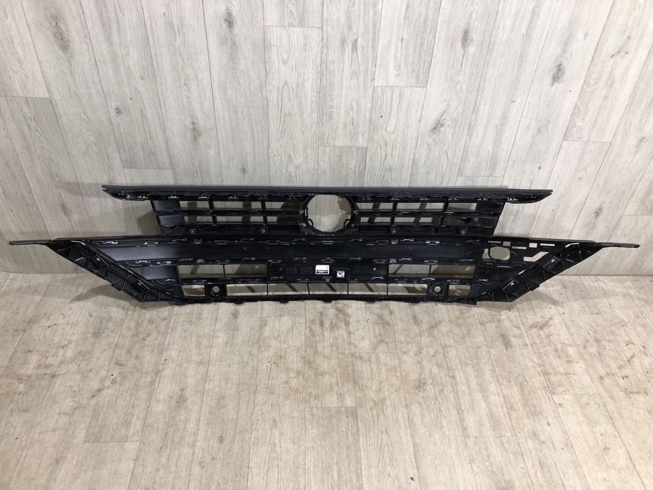 Решетка радиатора Гриль VW Arteon R-line / 2020 2021 2022 2023 2024 г.