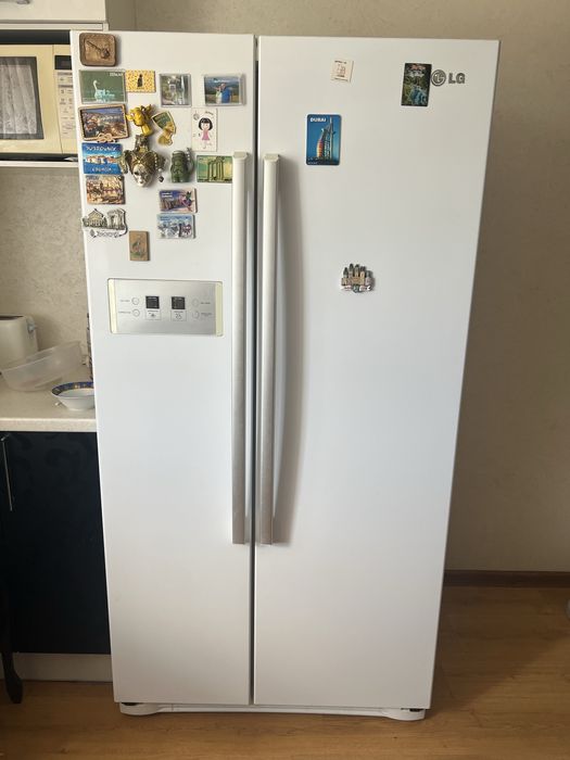 Двокамерний холодильник LG GW-B207FBQA NoFrost