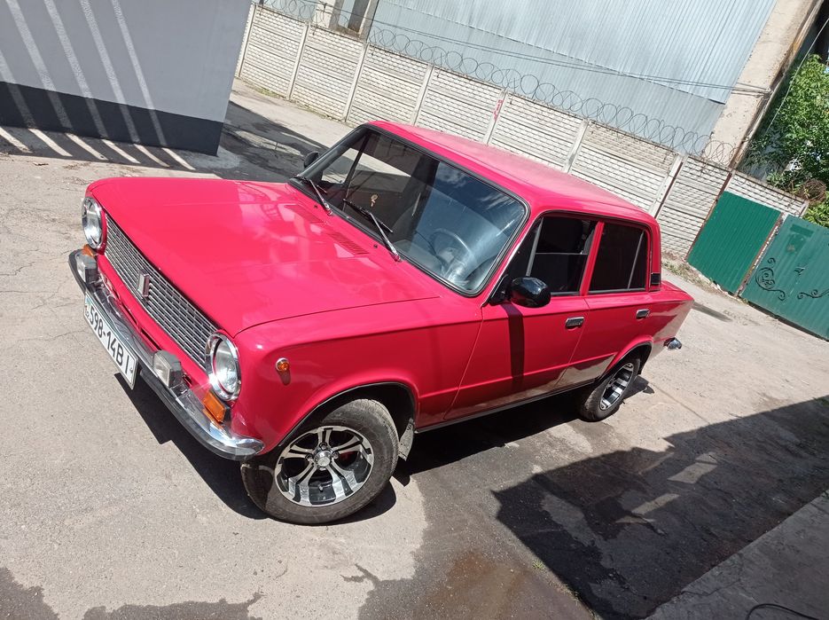 Продам ВАЗ 21011