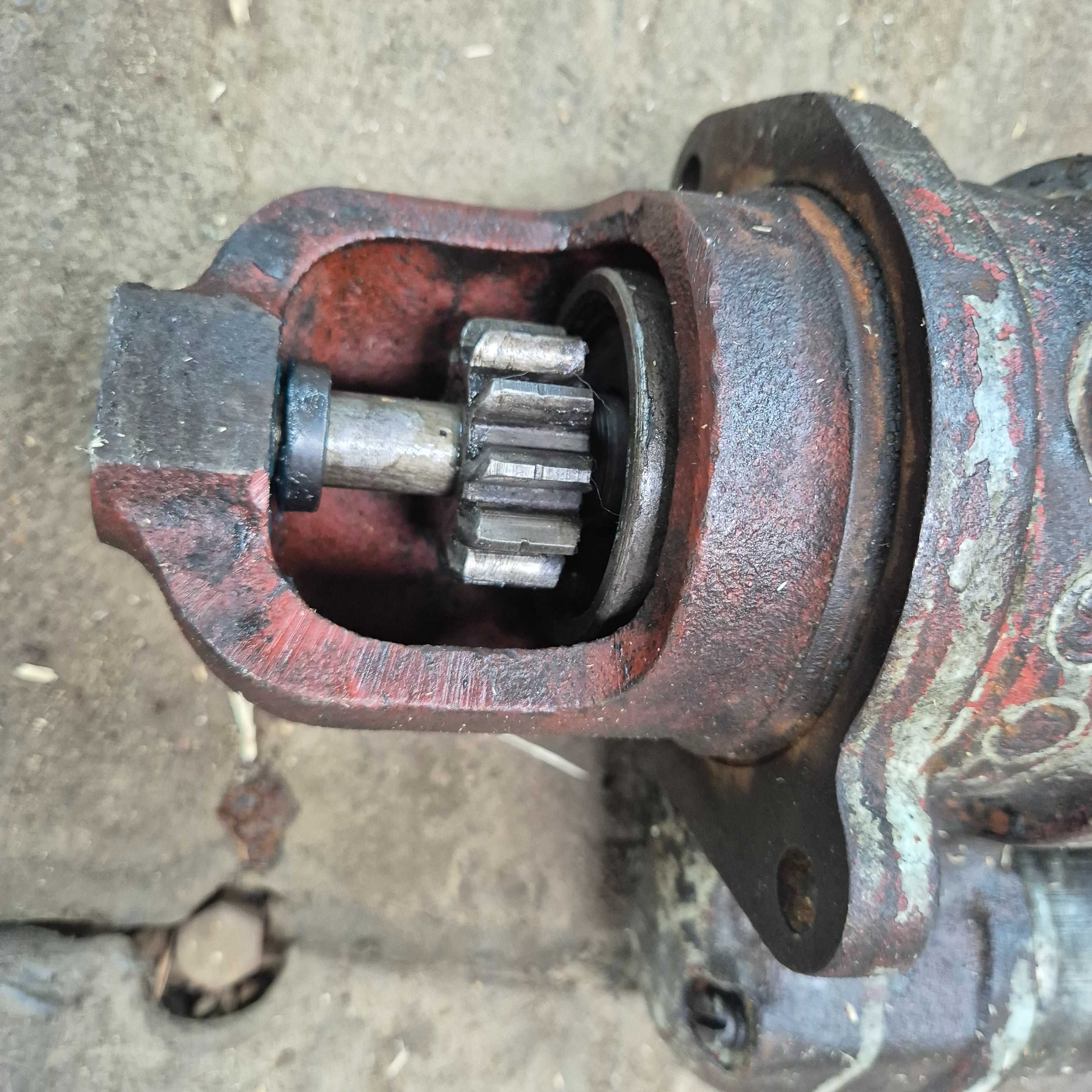Rozrusznik ursus c 330 c360 orginalny