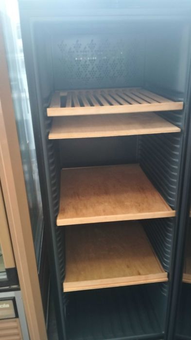 Expositores de vinho refrigerados