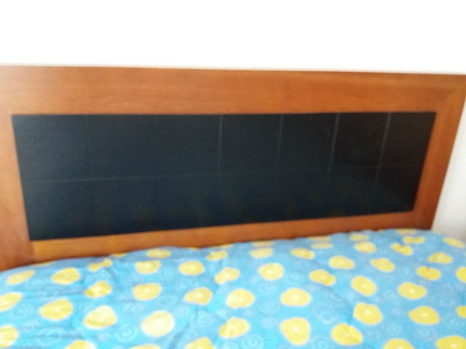 Mobilia de quarto, mesa cabeceira cama camiseiro, Paços de Ferreira