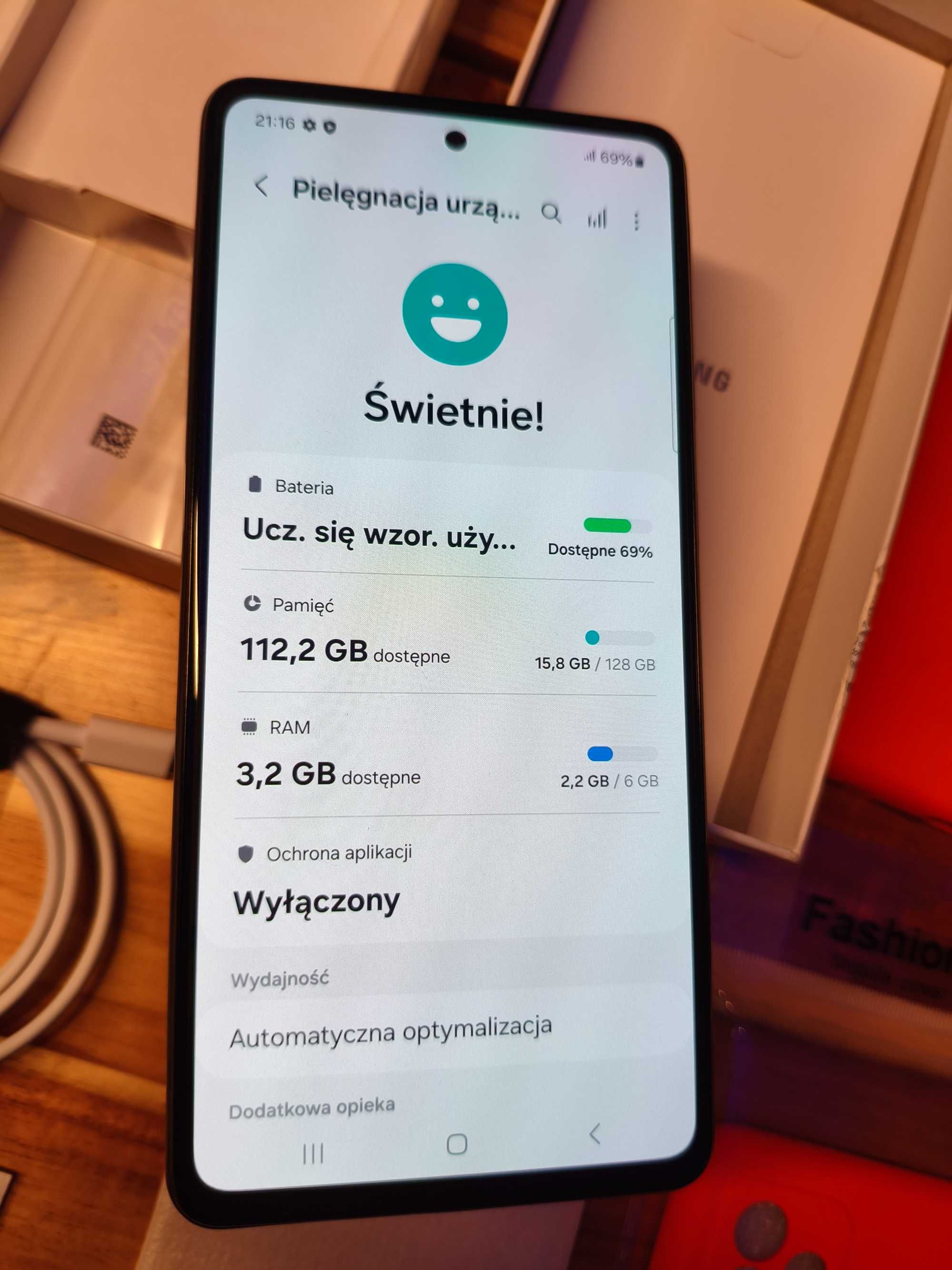 Samsung A72 telefon 128GB 6GB RAM stan bdb sprawny w 100% dual sim