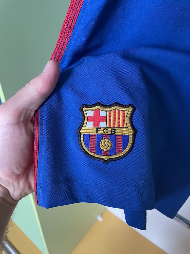 Футбольні шорти Nike FC Barcelona XL