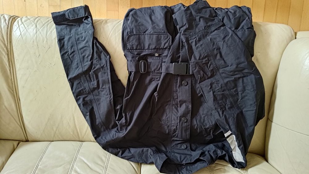 Komplet przeciwdeszczowy BMW (rozm. L) Gore-Tex