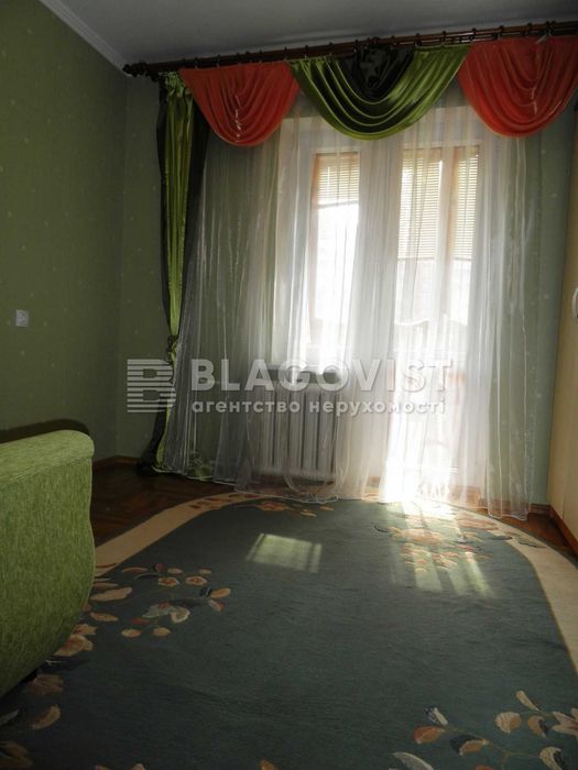 Продам 3-кімн. Драгоманова, 20. Позняки.