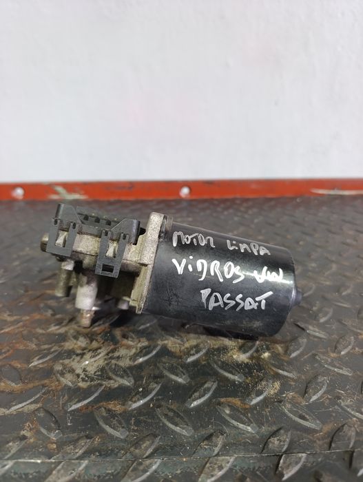 Motor Limpa vidros frontal VW Passat B5 3B1955113B