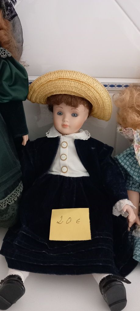 Bonecas/bonecos,  em porcelana