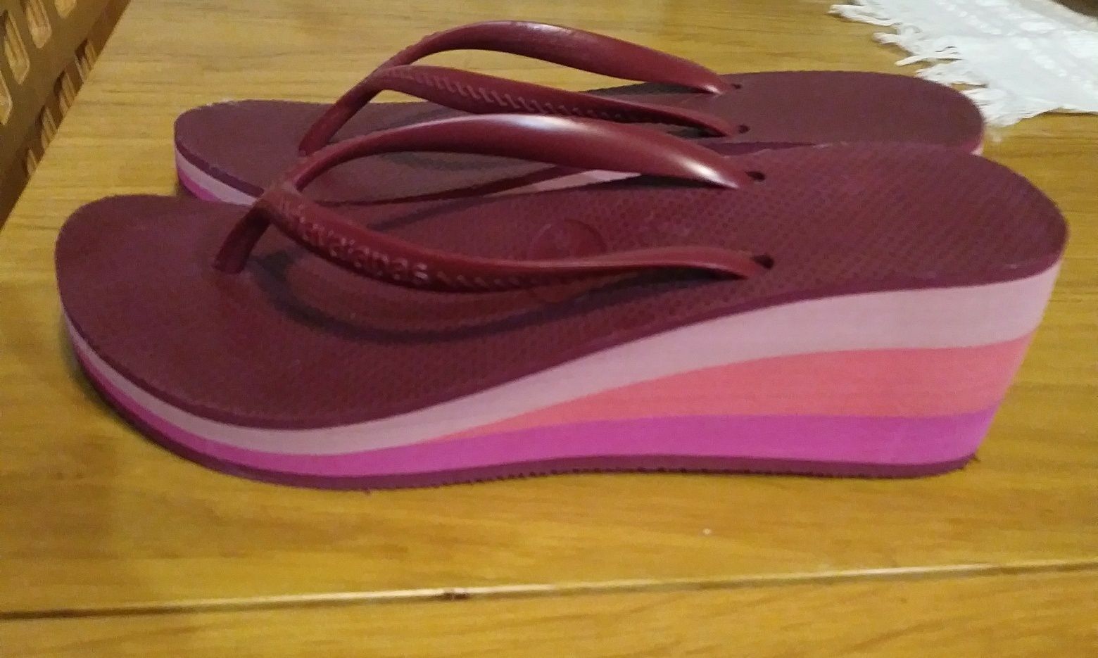 Chinelos havaianas