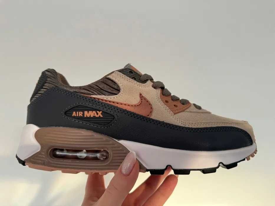 Nike Air Max 90 LTHR r. 39