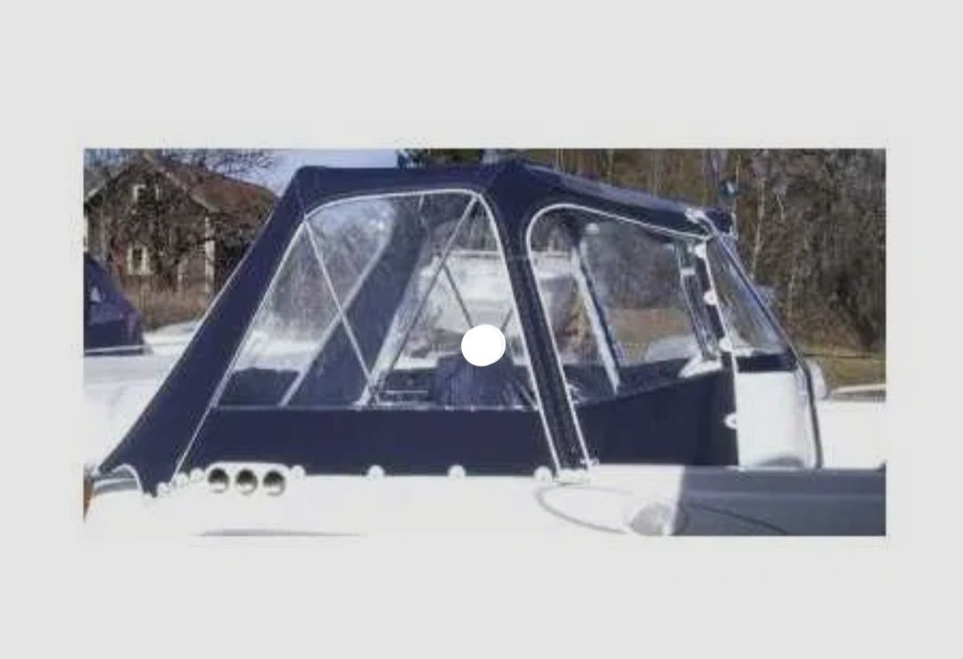 Daszek przeciwsloneczny bimini Uttern S55 łódka motorowka yacht T55 gl