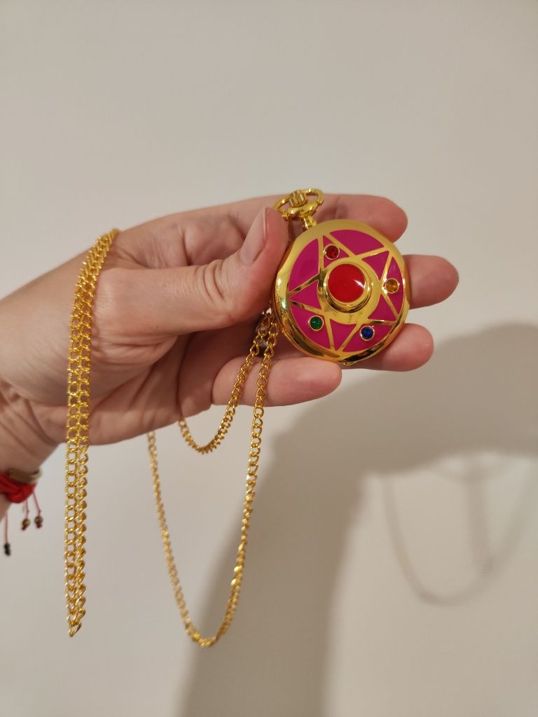 Zegarek wisiorek Sailor moon transformacja