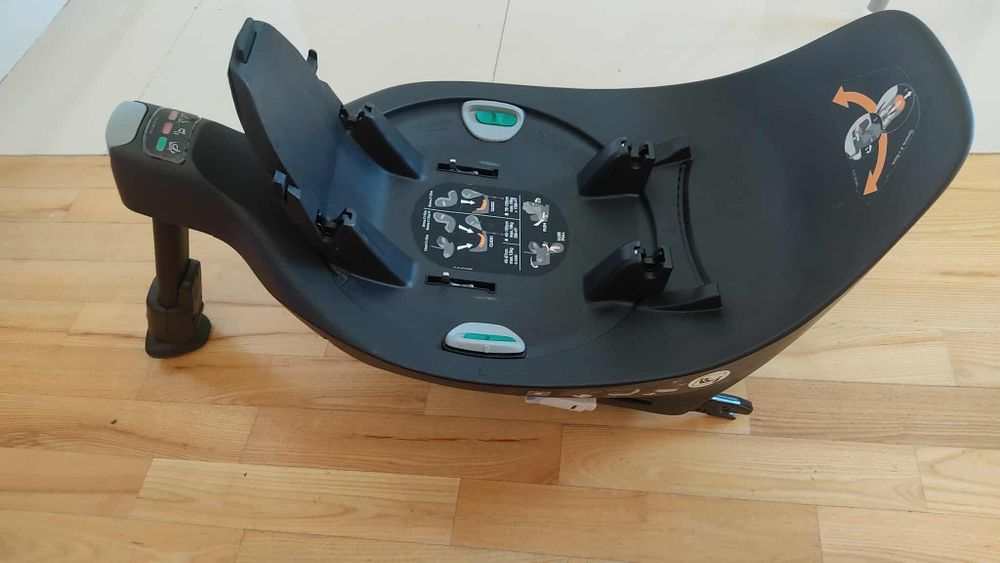 Nosidełko i baza i Cybex I Cloud-Z