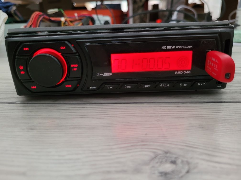Radio samochodowe CALIBER 4x55W USB,SD,AUX